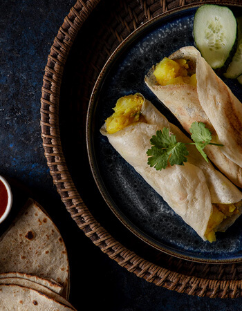 Function hall dining arrangement